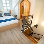 Old Town Makarska Apartments - Central Square