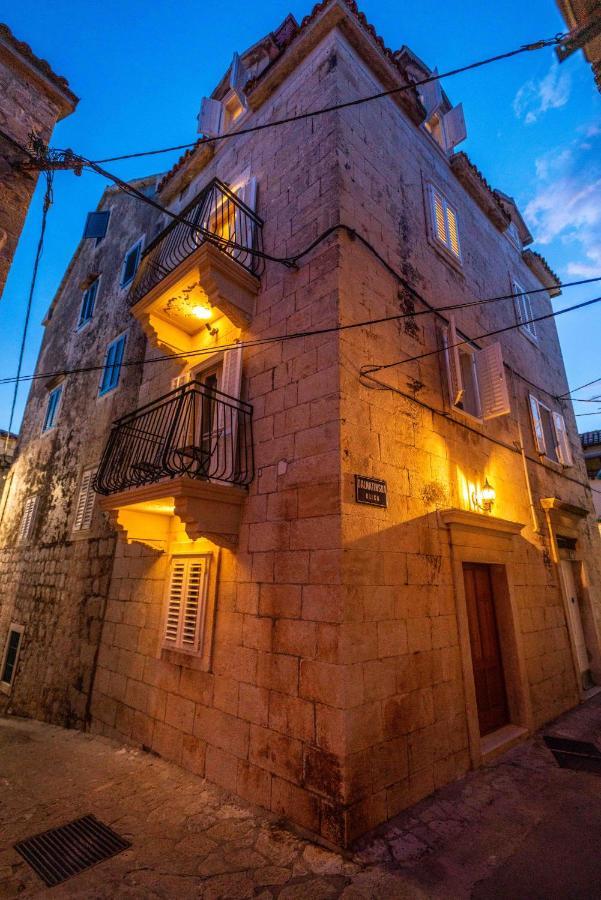 Apartma Old Town - Square