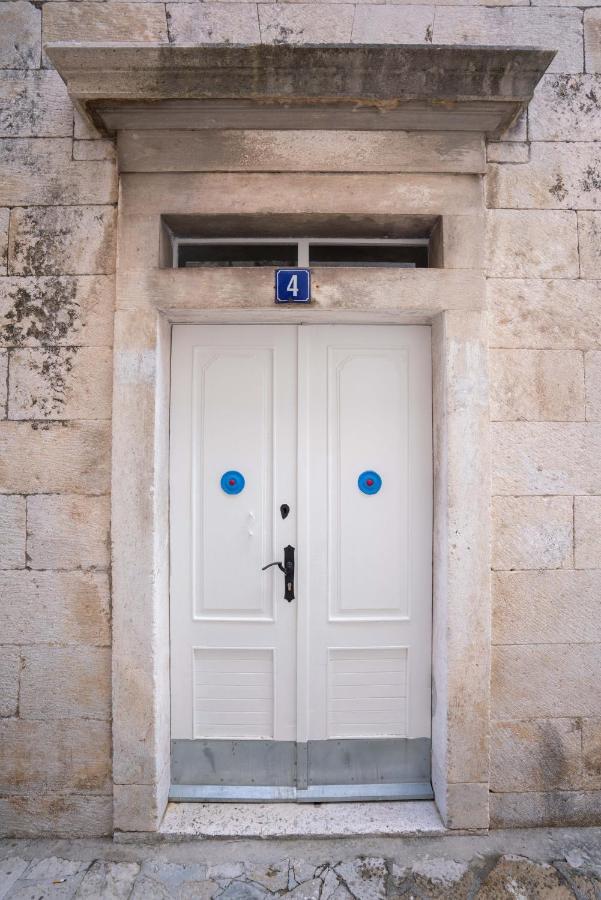 Old Town - Square Apartma Makarska